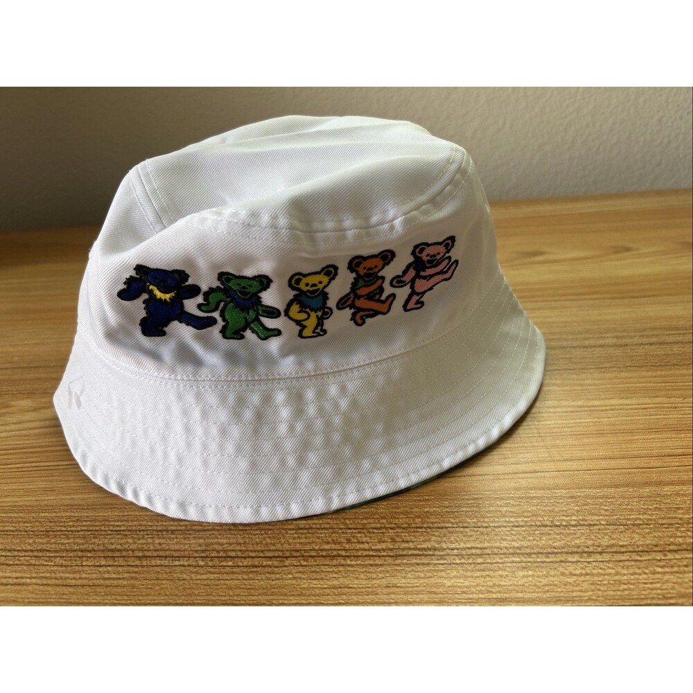NWT Reversible Grateful Dead Dancing Bears Bucket Hat